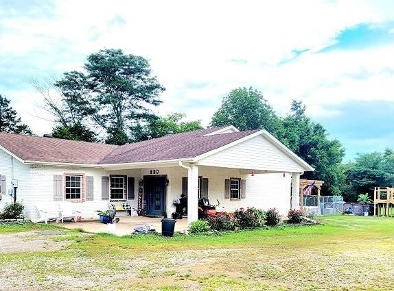220 160E-8, Doniphan, MO 63935