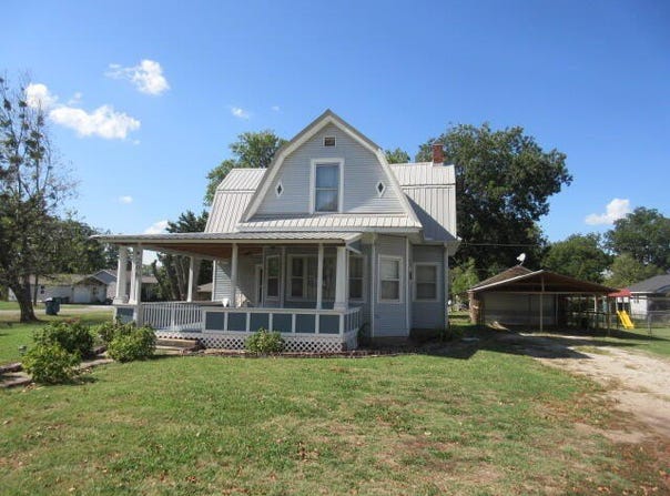 206 W Conner Avenue, Fairland, OK 74343