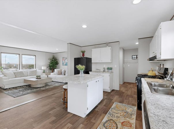 22 El Prado Drive, Edgewood, NM 87015