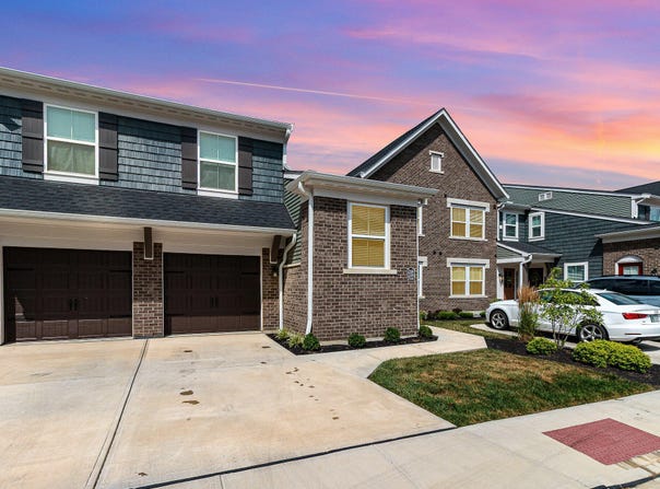 2554 Crosshill Drive, Crescent Springs, KY 41017