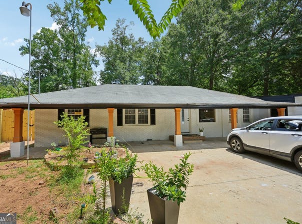 5950 Springview, Forest Park, GA 30297
