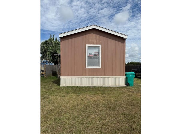 117 Tropical Breeze Lane, Aransas Pass, TX 78336