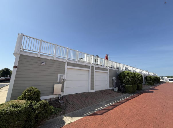 19 Lighthouse Point, New Buffalo, MI 49117