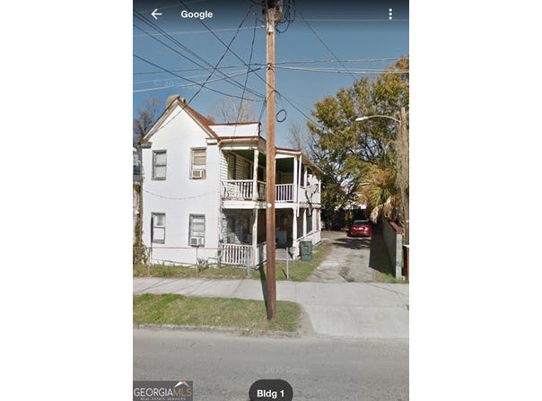 692 King, Charleston, SC 29403