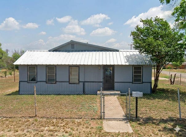 308 Pso De Vaca, Eldorado, TX 76936