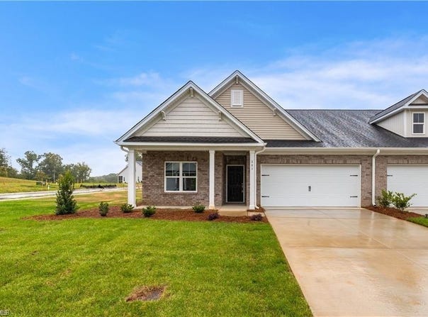 3600 Townland Circle, Clemmons, NC 27012