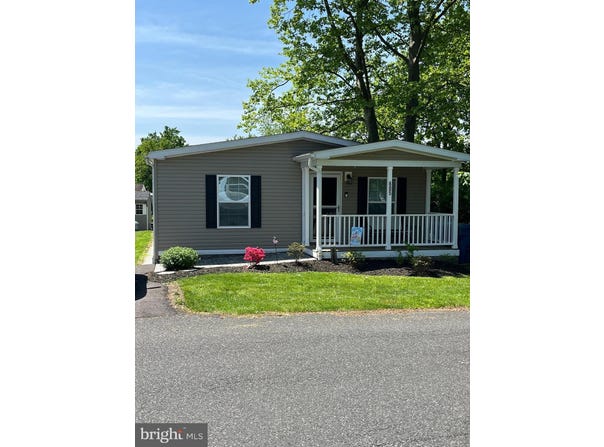 605 WILLOW DRIVE, GREEN LANE, PA 18054
