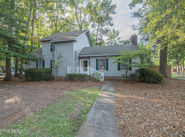 1501 Birch Place, Winterville, NC 28590
