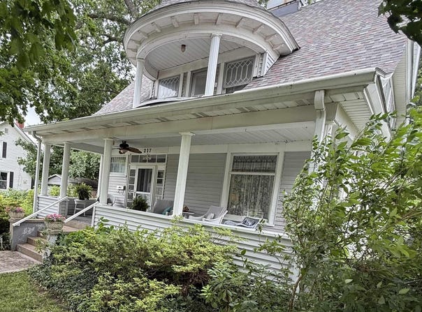 217 S 9th Street, Vincennes, IN 47591