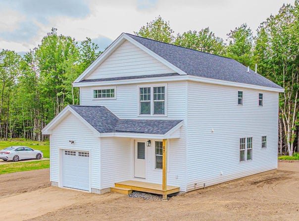 2 Blaine Street, Saco, ME 04072