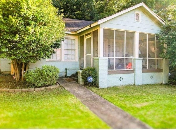 201 5th Street, Manchester, GA 31816