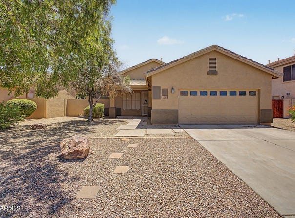4237 E DEL RIO Street, Gilbert, AZ 85295