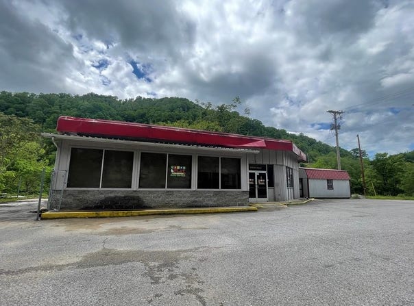 51 Main Street, Hazard, KY 41701