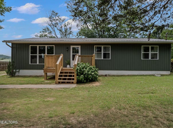 732 Paint Rock Ferry Rd, Kingston, TN 37763