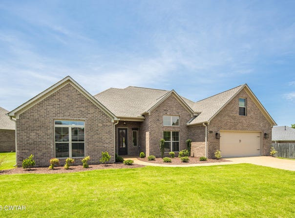 141 Roxbury Drive, Jackson, TN 38305