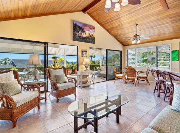 76-247 KEAKEALANI DR, Kailua-Kona, HI 96740