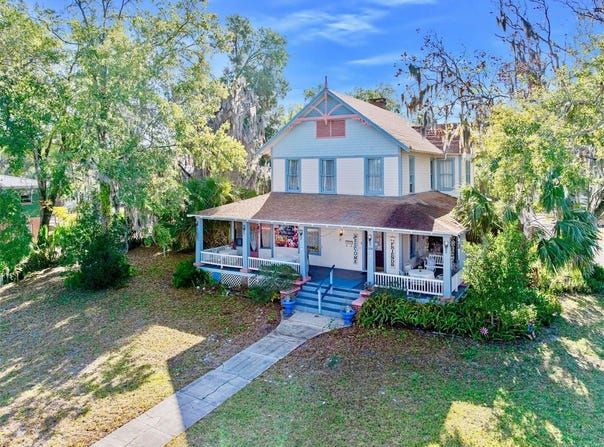 228 W HOWRY AVENUE, DELAND, FL 32720