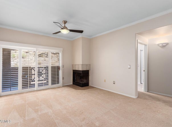 3236 E CHANDLER Boulevard, Phoenix, AZ 85048