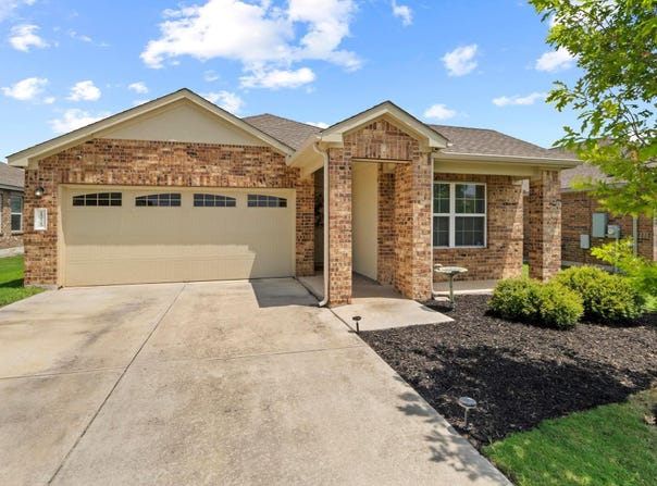 1225 Nokota BND, Georgetown, TX 78626