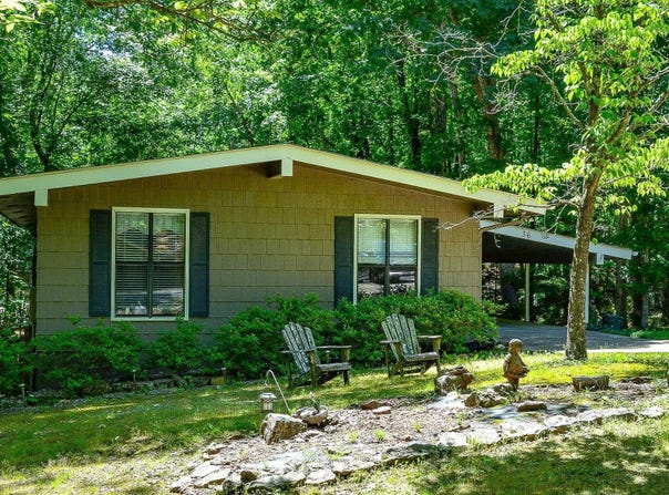 36 Cambre Circle, Hot Springs Village, AR 71909