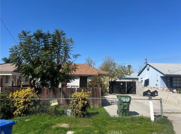 6843 Vantage Avenue, North Hollywood, CA 91605