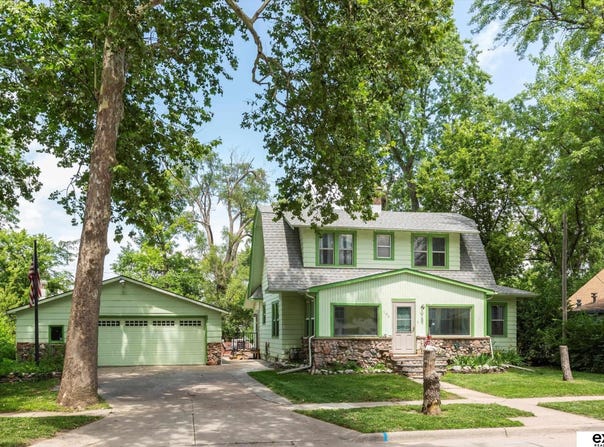 208 W Alexander Street, Valley, NE 68064