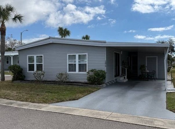 1071 Donegan Rd, Largo, FL 33771