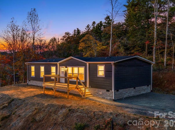 109 Hunter Knoll, Marshall, NC 28753