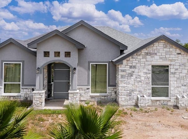 176 MARI DRIVE, Eagle Pass, TX 78852