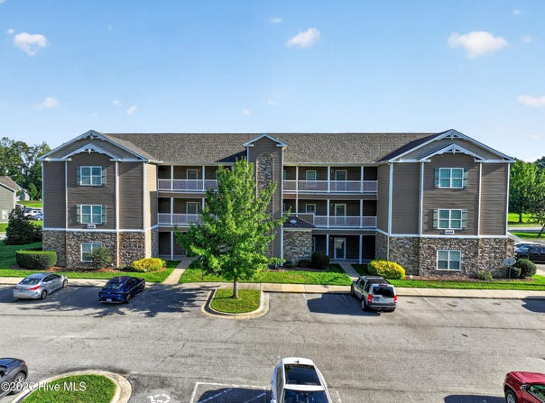 4428 Bluebill Drive, Greenville, NC 27858