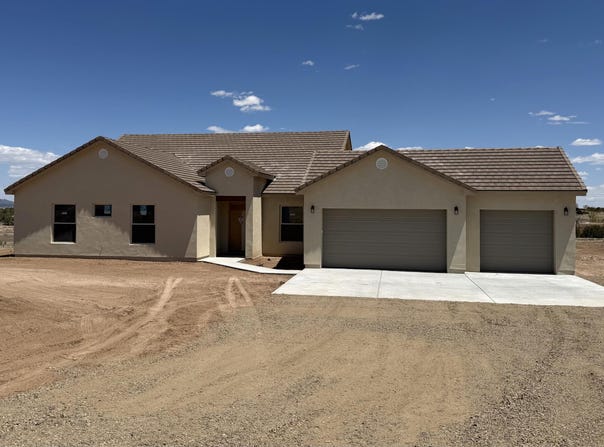 39 Wildwood Drive, Edgewood, NM 87015