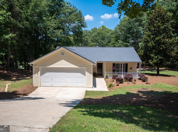 2003 Emerald Pointe, Winder, GA 30680