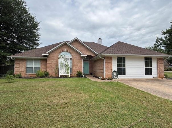 309 Green Lane Trail, Whitehouse, TX 75791