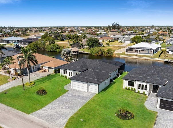 1234 NW 36th Avenue, Cape Coral, FL 33993