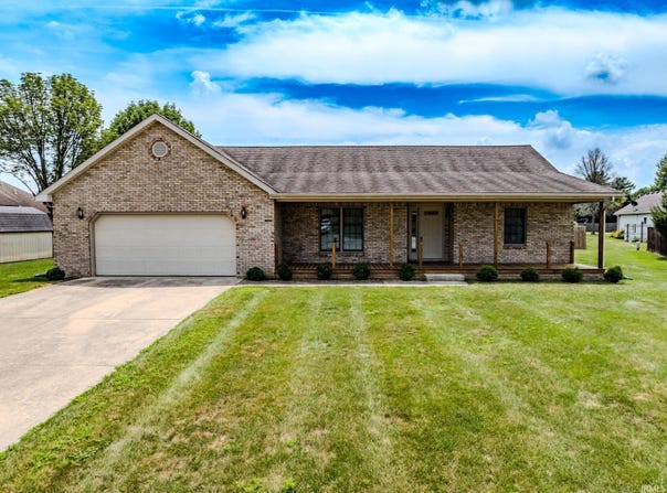 7813 O'Hare Circle, Yorktown, IN 47396