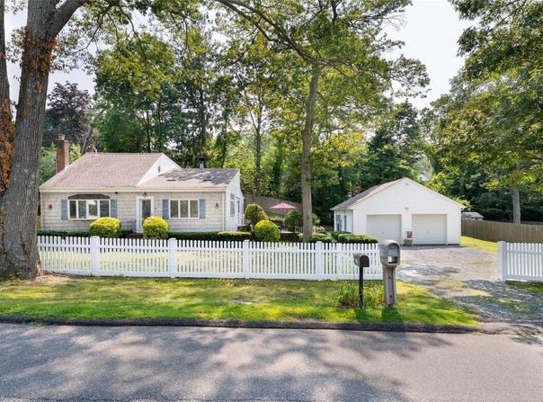 116 Magnolia Drive, Rocky Point, NY 11778