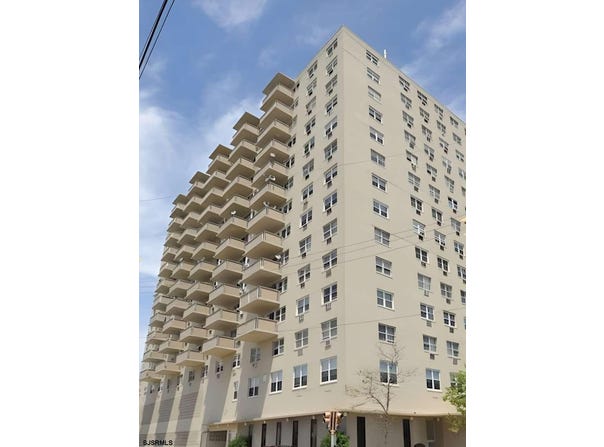 3817 Ventnor Ave, Atlantic City, NJ 08401