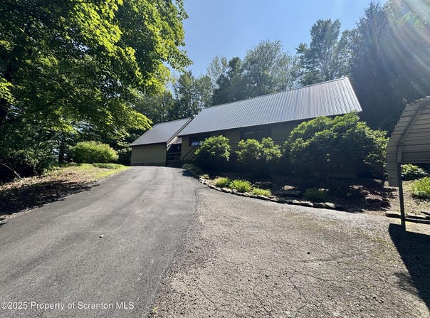 1445 Heart Lake Road, Scott Twp, PA 18433