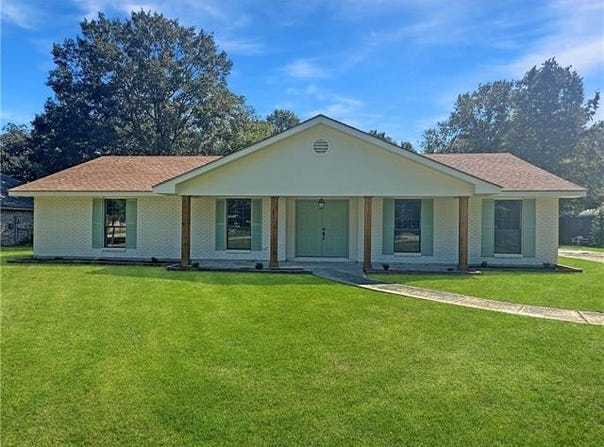 301 STEELE Road, Slidell, LA 70461