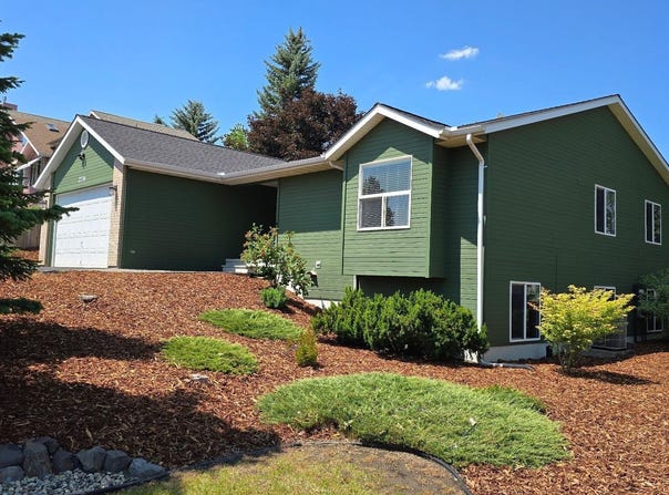 2736 Weymouth, Moscow, ID 83843