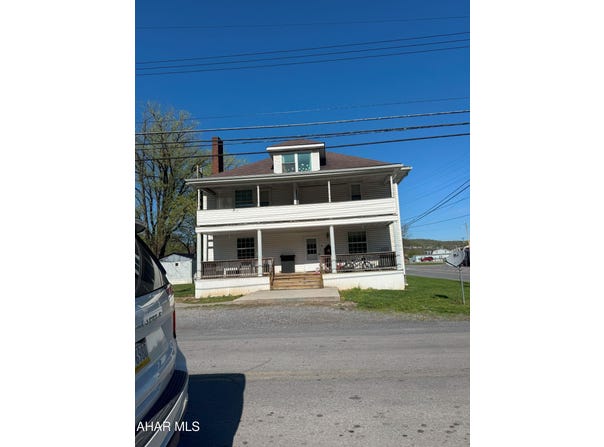 2743 Everett Road, East Freedom, PA 16637