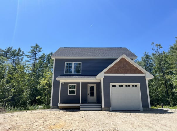263 Mayall Road, Gray, ME 04039