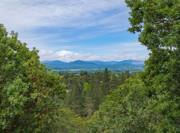 NW Starlite Place, Grants Pass, OR 97526