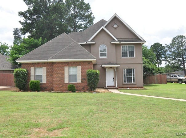 913 SILVER CREEK Circle, Prattville, AL 36066
