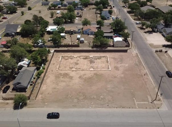 900 N BUCHANAN Street, Amarillo, TX 79107-3911