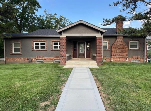 4901 Antioch Road, Overland Park, KS 66203