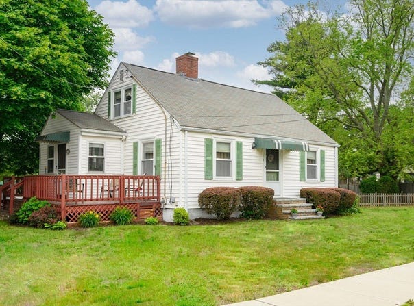 41 Hyde Street, Quincy, MA 02169