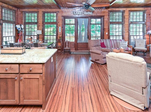 81 BULL BR Dr, Double Springs, AL 35553