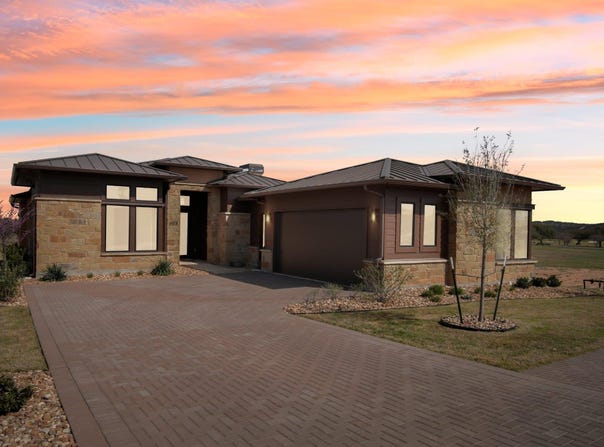 2316 Kahala Sunset DR, Spicewood, TX 78669