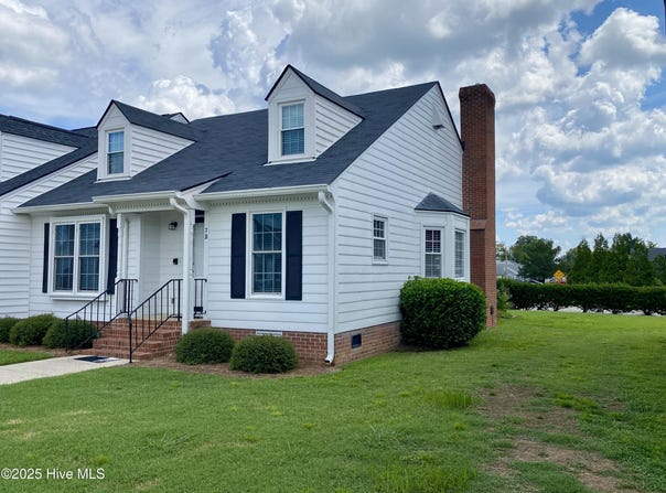 2400 Bradford Drive N, Wilson, NC 27896
